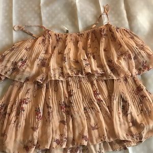 Lauren Conrad floral ruffle pleated tank